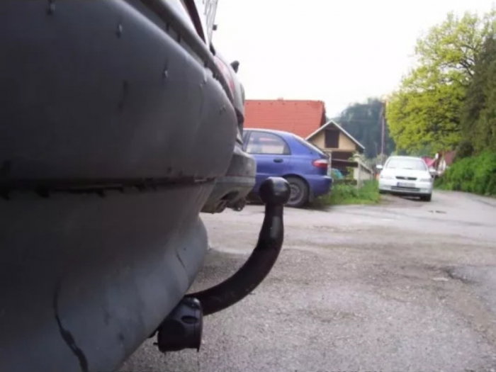 Carlig remorcare Opel Astra F sedan 1991 - 2002 marca Autohak [3]