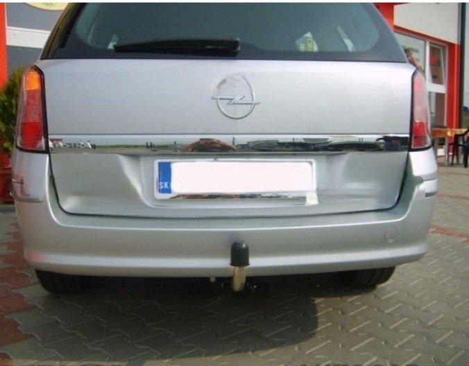 Opel Astra H combi 2004 - 2011 carlig de remorcare demontabil automat cu maneta marca Autohak [5]