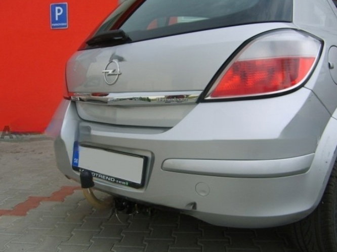 Opel Astra H htb 2004 - 2011 carlig de remorcare demontabil automat cu maneta marca Autohak [2]