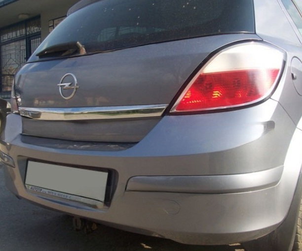 Opel Astra H htb 2004 - 2011 carlig de remorcare demontabil automat cu maneta marca Autohak [8]