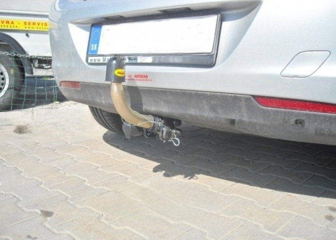 Opel Astra J htb 2009 - 2015 carlig de remorcare demontabil automat cu maneta marca Autohak [5]