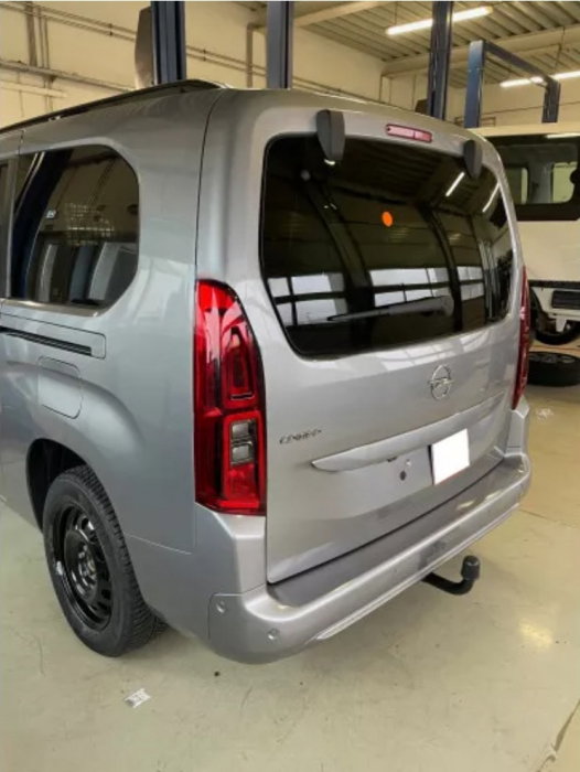 Opel Combo LONG dupa 2018 carlig de remorcare demontabil automat vertical marca Autohak [6]