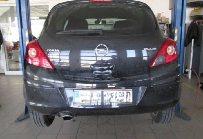 Opel Corsa D 2006 - 2019 carlig de remorcare demontabil automat vertical marca Autohak [6]