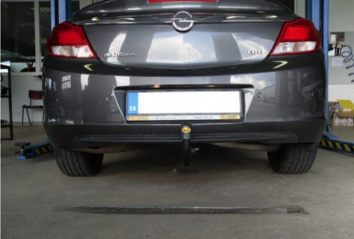 Opel Insignia 2008 - 2017 carlig de remorcare demontabil automat vertical marca Autohak [6]