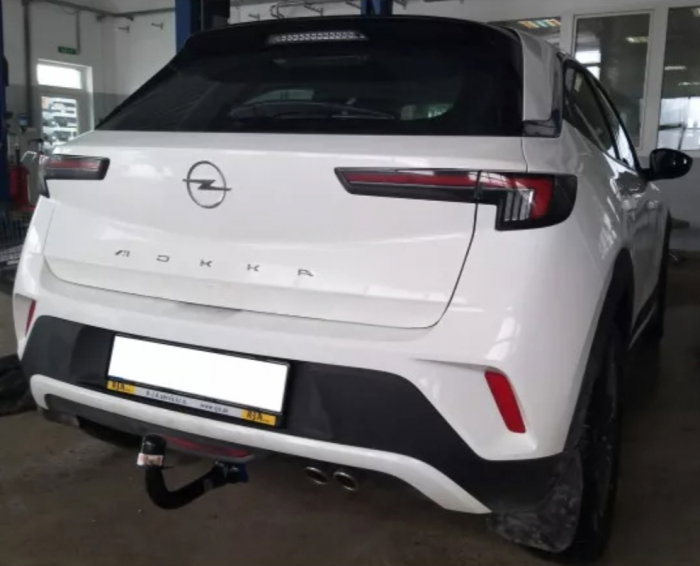 Opel Mokka dupa 2020 carlig de remorcare demontabil automat vertical marca Autohak [5]
