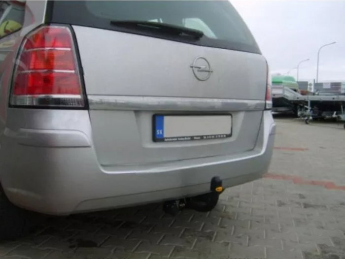 Carlig remorcare Opel Zafira B dupa 2005 marca Autohak [5]