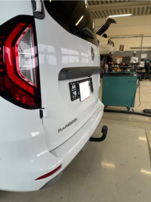 Renault Kangoo fabricat dupa 03.2021 carlig de remorcare marca Autohak [5]