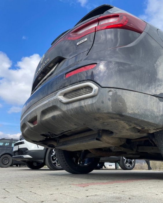 Renault Koleos dupa 2017 carlig de remorcare demontabil automat vertical marca Autohak [7]