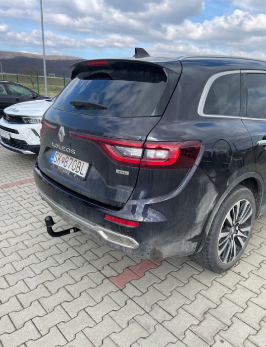Renault Koleos dupa 2017 carlig de remorcare demontabil automat vertical marca Autohak [5]