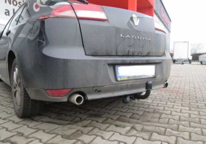 Renault Laguna 5 usi dupa 2007 carlig de remorcare demontabil automat cu maneta marca Autohak [7]