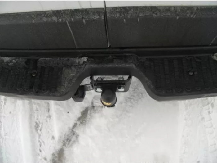 Carlig remorcare Renault Master duba L4 punte dubla cu treapta 2010 - 2024 marca Autohak [3]
