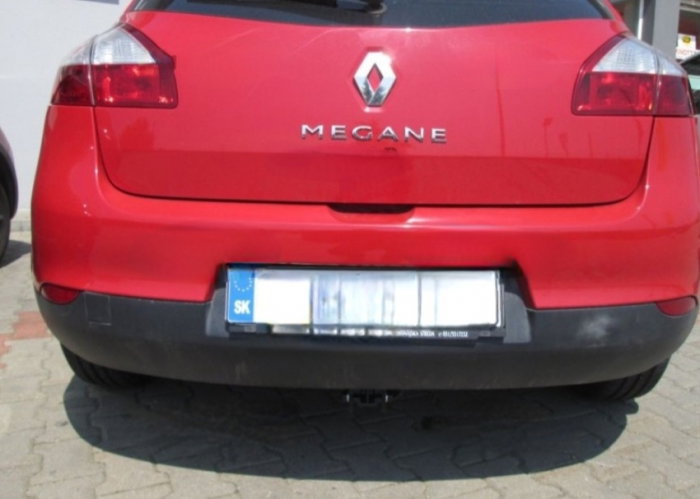 Renault Megane 3 htb 2009 - 2016 carlig de remorcare demontabil automat cu maneta marca Autohak [2]