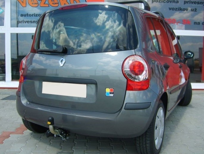 Renault Modus 5 usi 2004 - 2012 carlig de remorcare demontabil automat cu maneta marca Autohak [3]