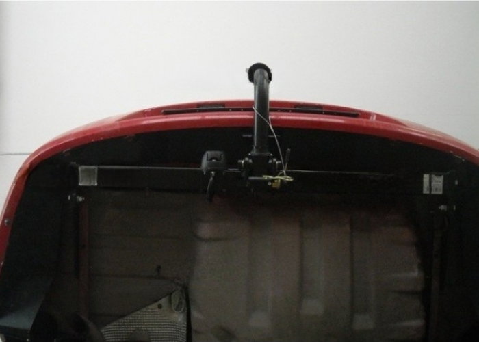 Renault Symbol 2001 - 2013 carlig de remorcare demontabil automat cu maneta marca Autohak [2]