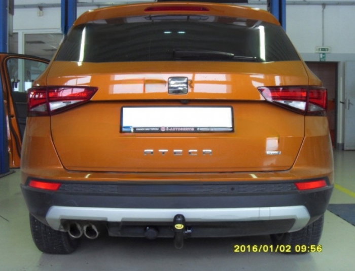 Seat Ateca dupa 2016 carlig de remorcare demontabil automat vertical marca Autohak [12]