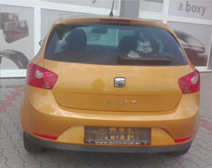 Carlig remorcare Seat Ibiza htb 2008 - 2017 demontabil automat vertical marca Autohak [8]