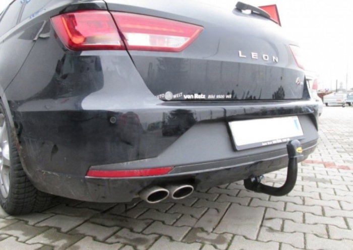 Seat Leon 2013 - 2018 carlig de remorcare demontabil automat vertical marca Autohak [8]