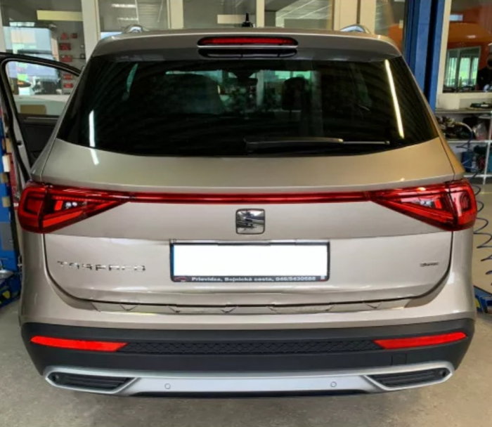 Carlig remorcare Seat Tarraco dupa 2019 demontabil automat vertical marca Autohak [5]