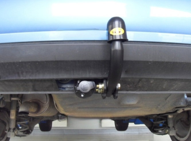 Seat Toledo fabricat dupa 2013 carlig de remorcare marca Autohak [2]
