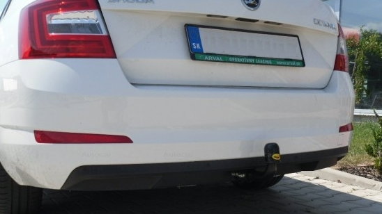 Skoda Octavia 3 fabricata dupa 2013 carlig de remorcare marca Autohak [2]