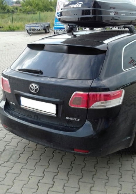 Toyota Avensis combi dupa 2009 carlig de remorcare demontabil automat vertical marca Autohak [9]