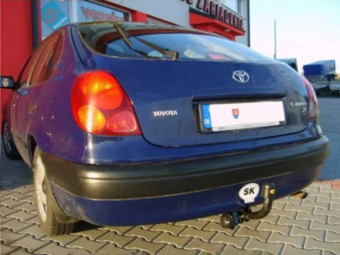 Carlig remorcare Toyota Corolla 4/5 usi 1992-2001 marca Autohak [2]
