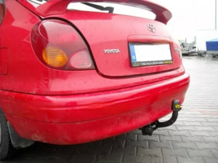 Carlig remorcare Toyota Corolla 4/5 usi 1992-2001 marca Autohak [4]