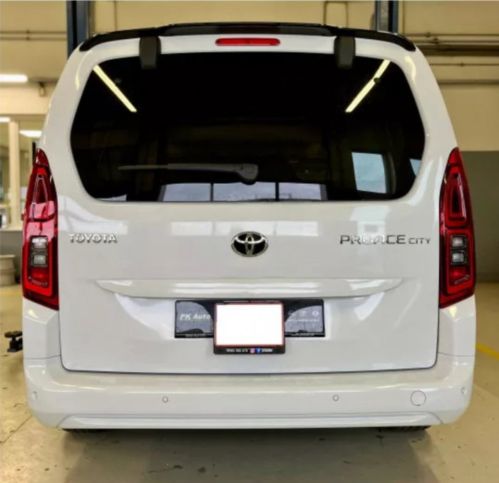 Carlig remorcare Toyota Proace City Verso 4753 mm 2019 - prezent demontabil automat vertical marca Autohak [4]