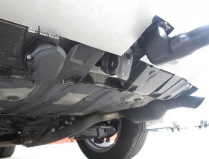 Toyota RAV 4 2016 - 2018 carlig de remorcare demontabil automat vertical marca Autohak [4]