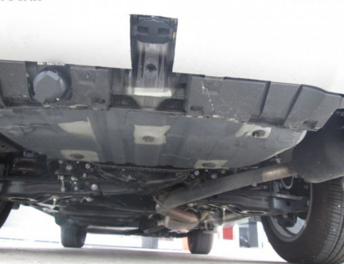 Toyota RAV 4 2016 - 2018 carlig de remorcare demontabil automat vertical marca Autohak [11]