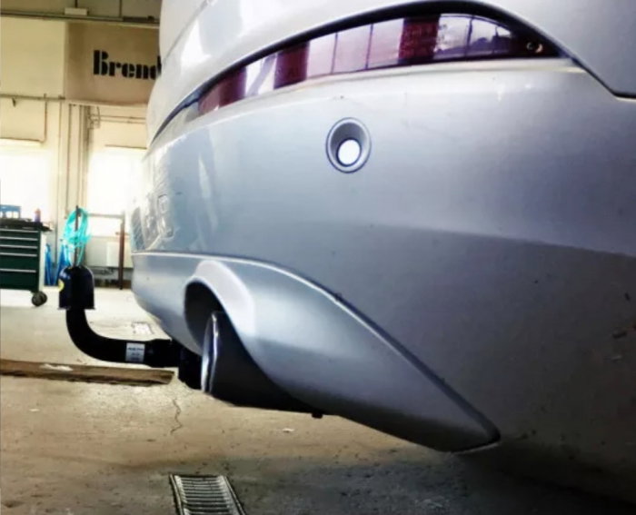 Volvo XC90 dupa 05/2015 carlig de remorcare demontabil automat vertical marca Autohak [6]