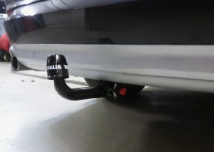 Volvo XC90 dupa 05/2015 carlig de remorcare demontabil automat vertical marca Westfalia [4]
