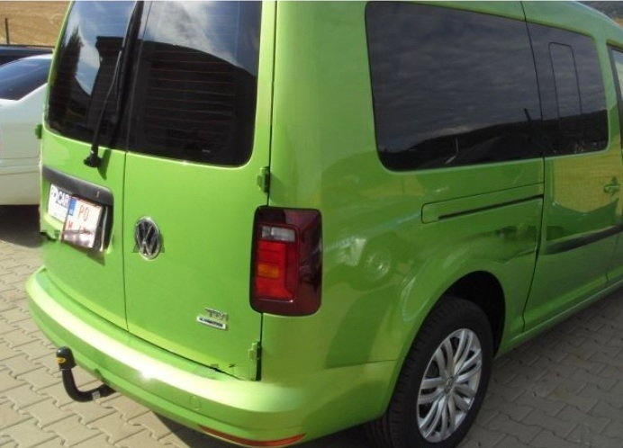 VW Caddy 2004 - 2015 carlig de remorcare demontabil automat vertical marca Autohak [6]