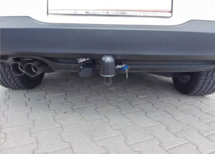 VW Tiguan 2007 - 2015 carlig de remorcare demontabil automat vertical marca Autohak [6]