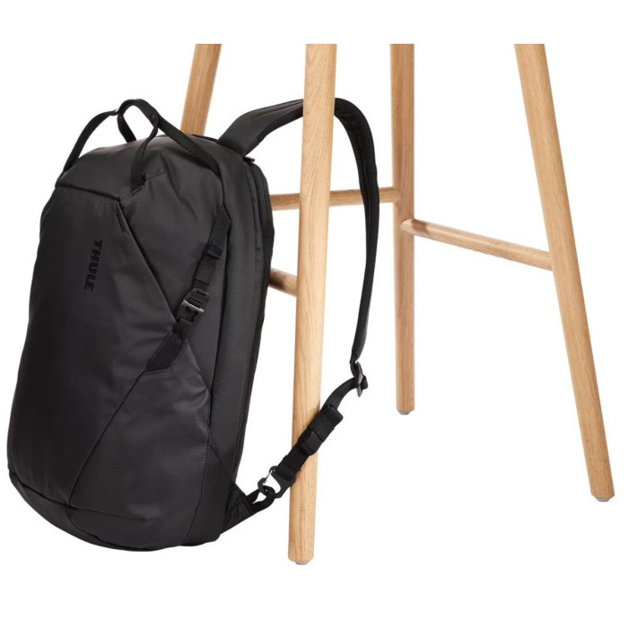 Rucsac urban cu compartiment laptop, Thule, Tact, 16L, Negru [6]