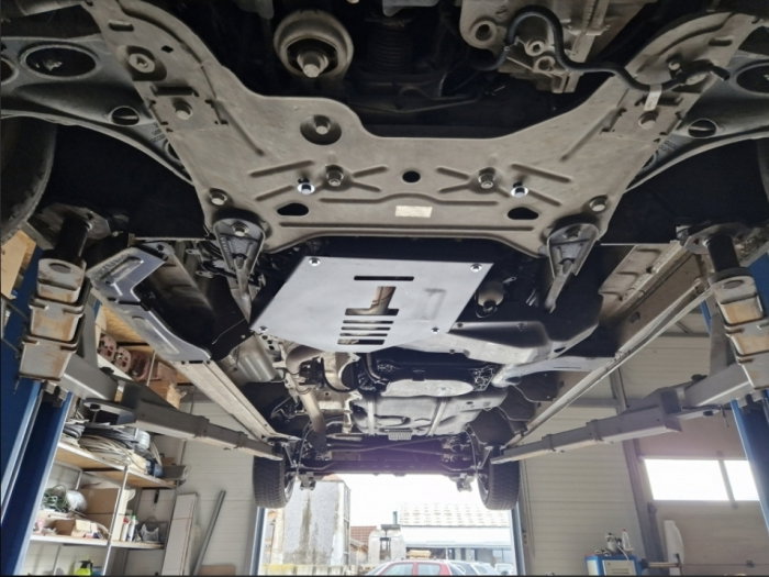 Scut Metalic Anti-Furt Catalizator Nissan NV300 (2022+) [9]