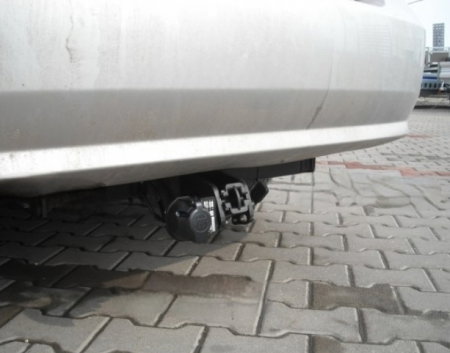 Chevrolet Aveo 4 usi 2006 - 2011 carlig de remorcare demontabil automat cu maneta marca Autohak [1]