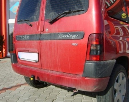 Carlig remorcare Citroen Berlingo dupa 1997 marca Autohak [1]