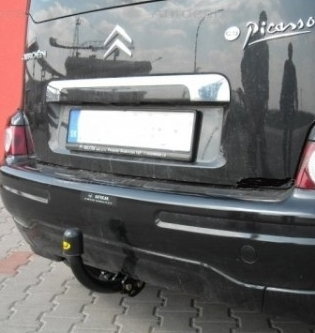 Carlig remorcare Citroen C3 Picasso dupa 2009 marca Autohak [1]