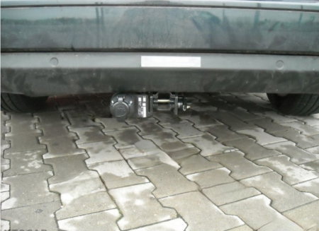 Citroen C5 combi dupa 2008 carlig de remorcare demontabil automat cu maneta marca Autohak [6]