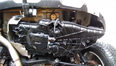 Carlig remorcare Dacia Duster dupa 2018 demontabil automat vertical marca Autohak [3]