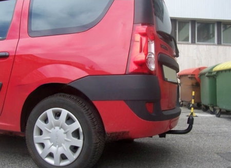 Carlig remorcare Dacia MCV dupa 2007 marca Autohak [2]