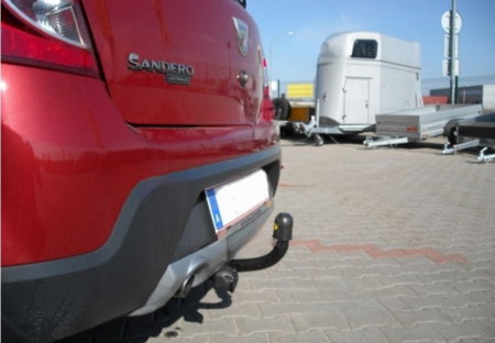 Dacia Sandero Stepway 2009 - 2012 carlig de remorcare marca Autohak [3]