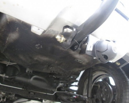 Dacia Sandero Stepway 2013 - 2020 carlig de remorcare marca Autohak [8]