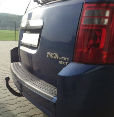 Dodge Grand Caravan dupa 2010 carlig de remorcare demontabil automat vertical marca Thule [2]