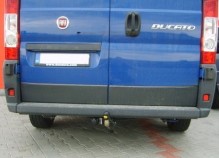 Fiat Ducato duba L1, L2, L3 dupa 2006 carlig de remorcare demontabil automat cu maneta marca Autohak [2]