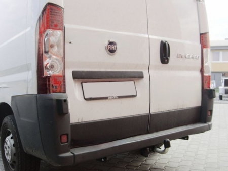Fiat Ducato duba L1, L2, L3 dupa 2006 carlig de remorcare demontabil automat cu maneta marca Autohak [6]