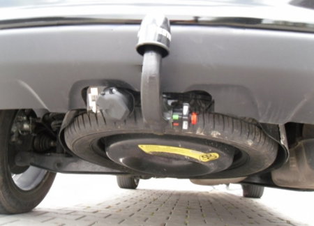 Fiat Freemont dupa 2011 carlig de remorcare demontabil automat vertical marca Westfalia [2]