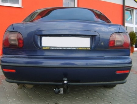 Fiat Marea 4 usi 1996 - 2002 carlig de remorcare marca Autohak [2]