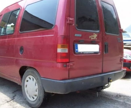 Fiat Scudo 1994 - 2006 carlig de remorcare demontabil automat cu maneta [5]